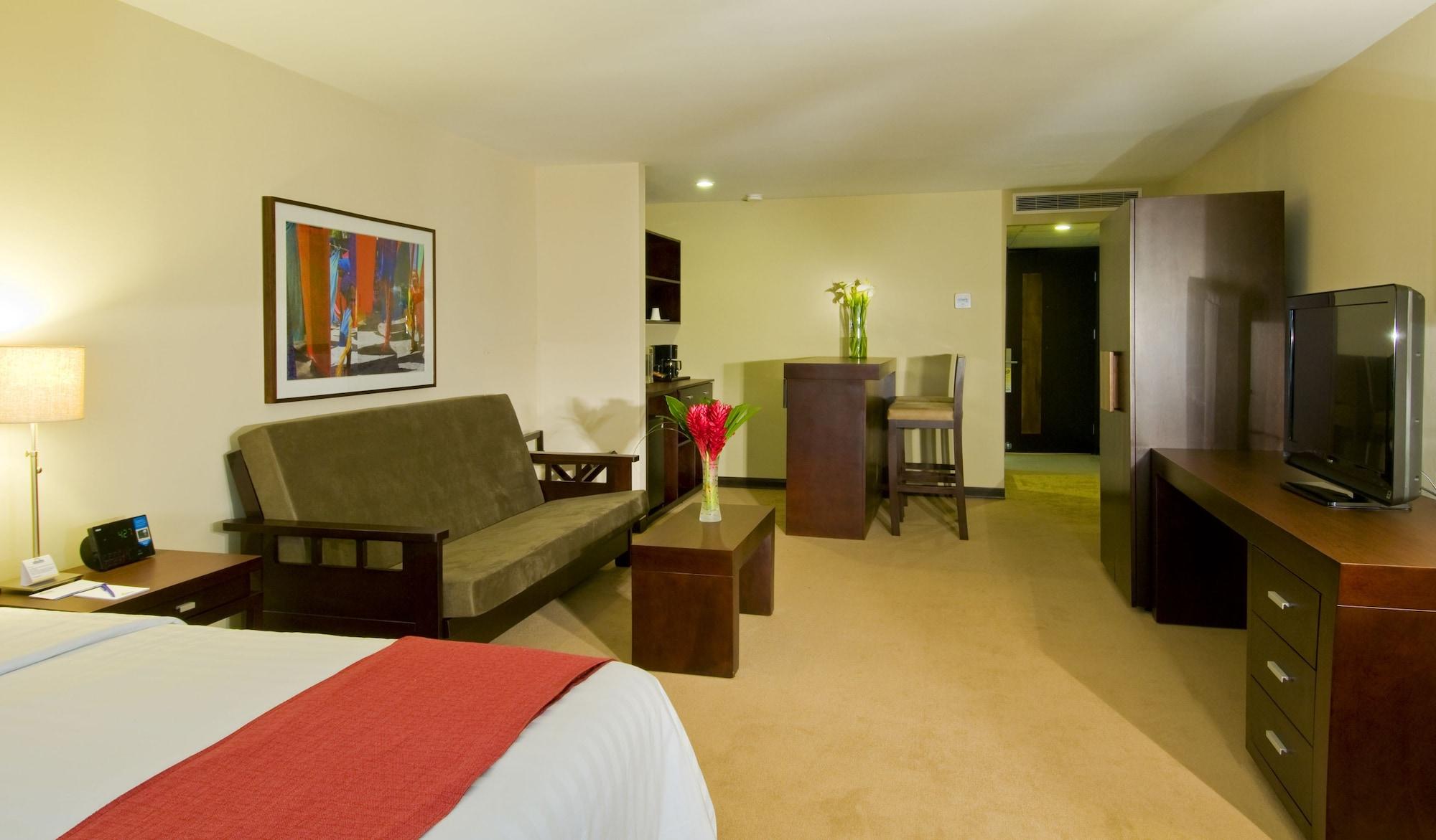 Отель Tryp By Wyndham San Jose Sabana Номер фото