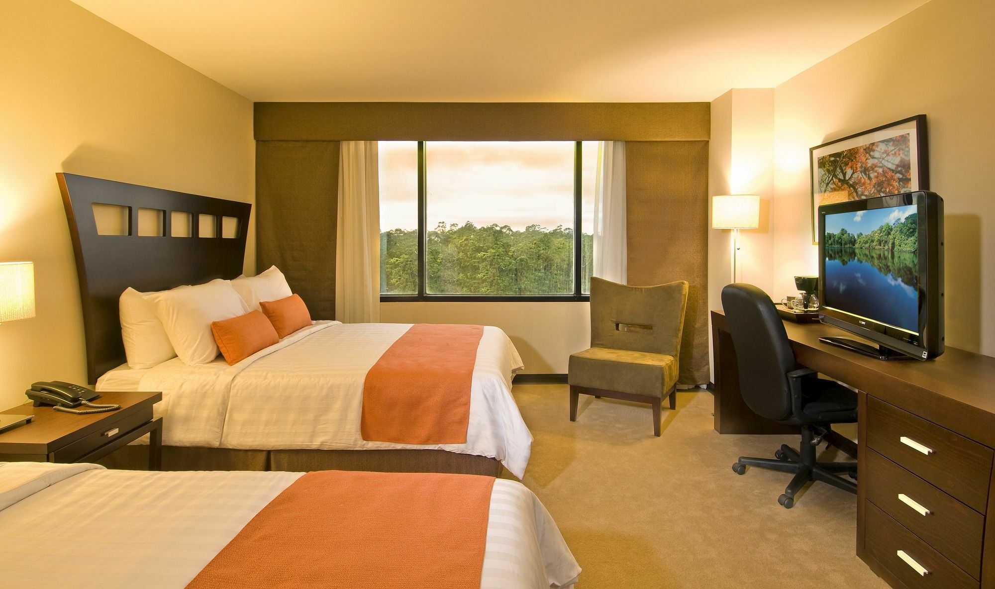 Отель Tryp By Wyndham San Jose Sabana Экстерьер фото