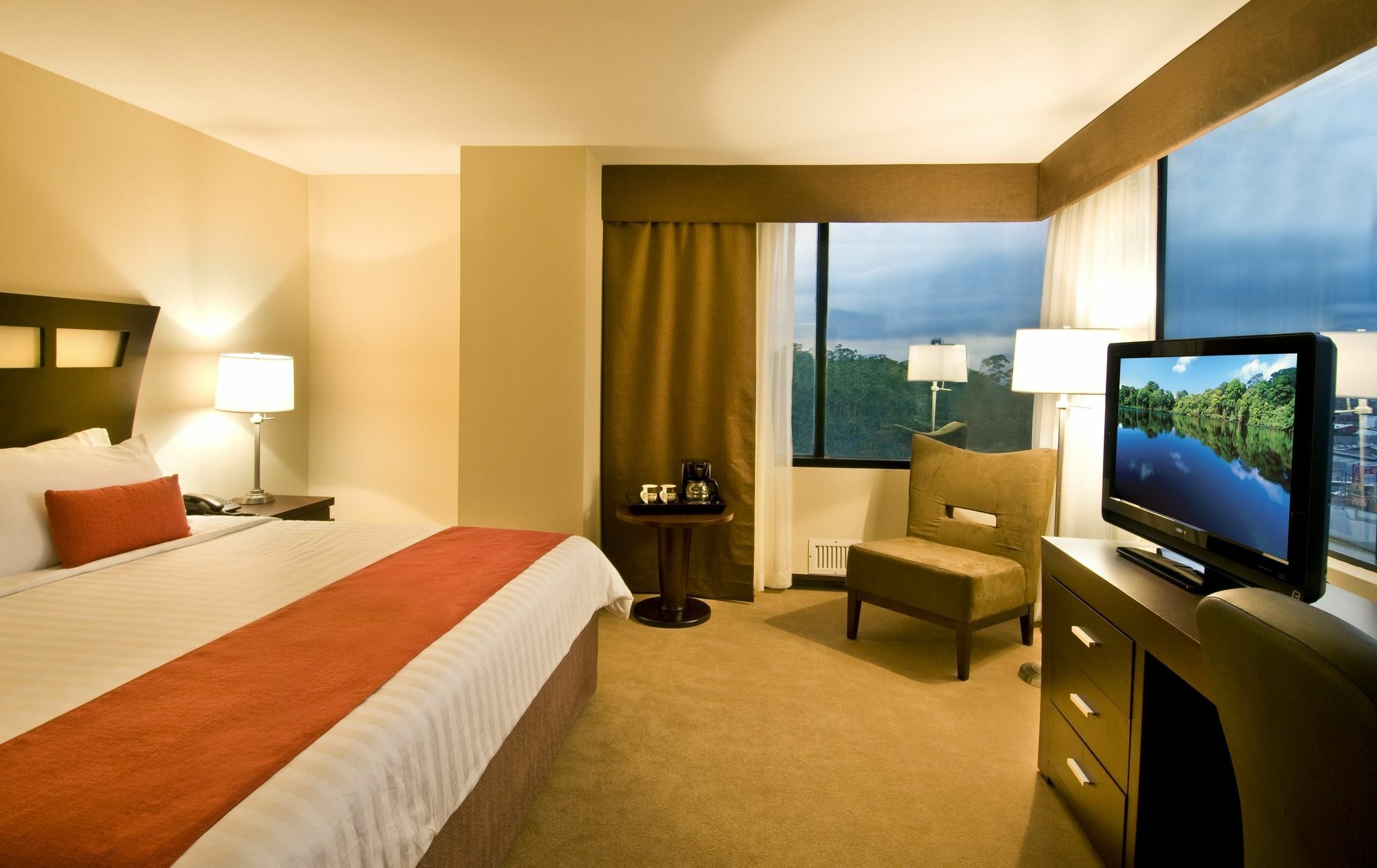 Отель Tryp By Wyndham San Jose Sabana Экстерьер фото