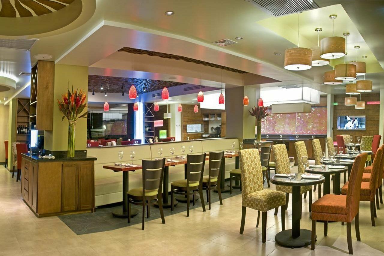 Отель Tryp By Wyndham San Jose Sabana Экстерьер фото